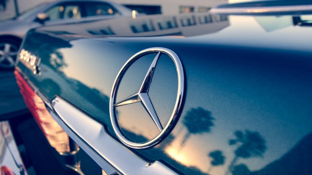 Jaki model Mercedesa kupić na wynajem?