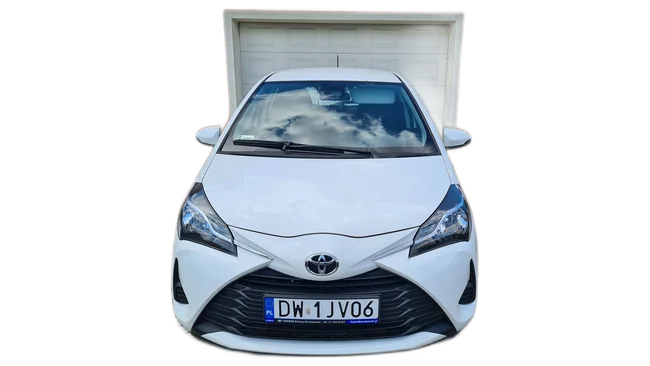 Toyota Yaris w BEEP.rent