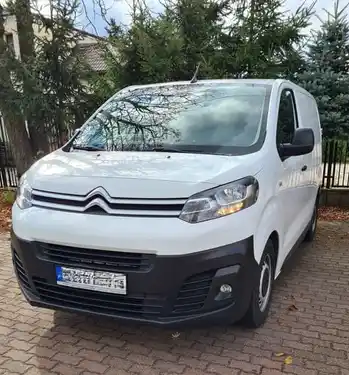 Citroen Jumpy w BEEP.rent