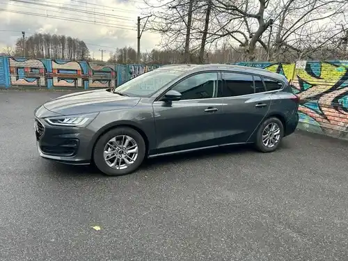 Ford Focus w BEEP.rent
