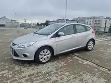Ford Focus w BEEP.rent