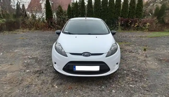 Ford Fiesta w BEEP.rent