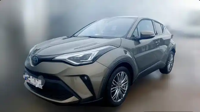 Toyota C-HR w BEEP.rent