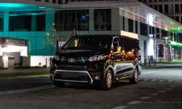 Toyota Proace Verso 9 os.