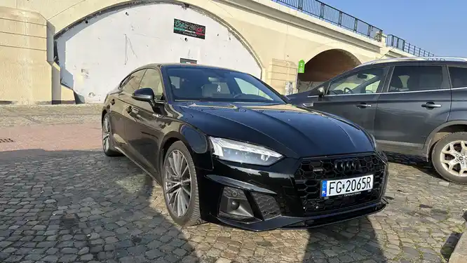 Audi A5 w BEEP.rent