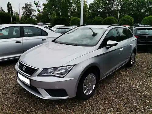 Seat Leon w BEEP.rent