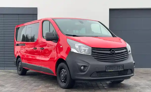 Opel Vivaro 9 os. w BEEP.rent