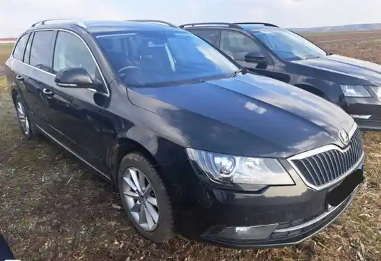 Skoda Superb w BEEP.rent