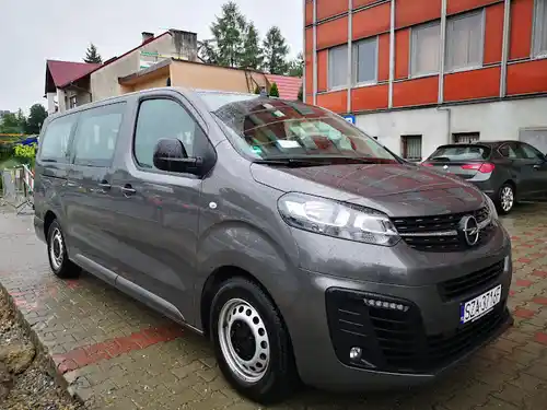 Opel Vivaro w BEEP.rent