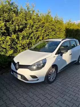 Renault Clio w BEEP.rent