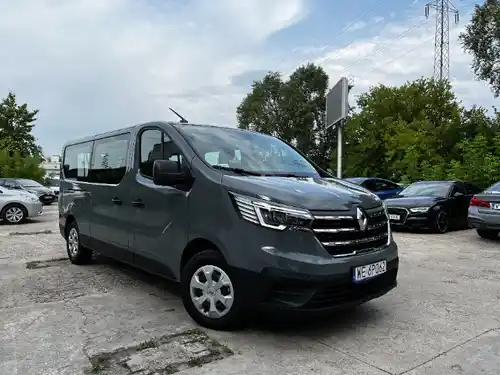 Renault Trafic 9 os.