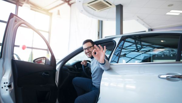 Zwrot pojazdu w wypożyczalni